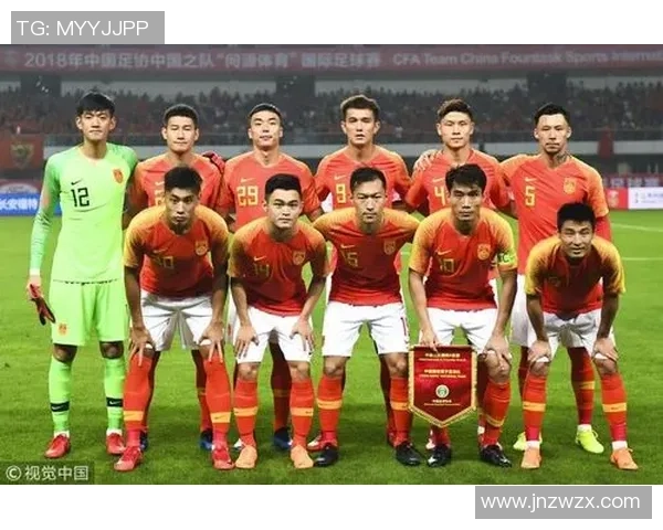 揭秘足球明星体脂最低的秘密与训练方法分析