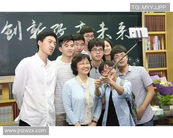 李芳独家揭秘乒乓球技巧与心得分享助你提升球技的秘密秘诀 李芳独家揭秘乒乓球技巧与心得分享助你提升球技的秘密秘诀