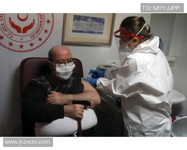 足球明星积极接种疫苗助力抗击疫情展现责任与担当 足球明星积极接种疫苗助力抗击疫情展现责任与担当